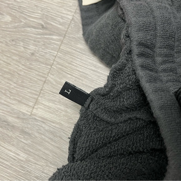 R13 Logo Short – black. Size large - Picture 8 of 11